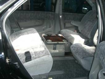 1999 Nissan R~nessa Pics