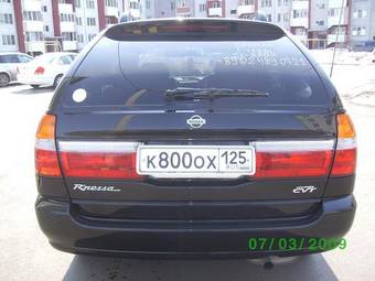 1999 Nissan R~nessa Pictures