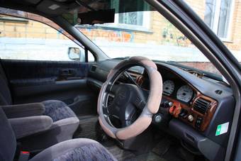 1999 Nissan R~nessa For Sale