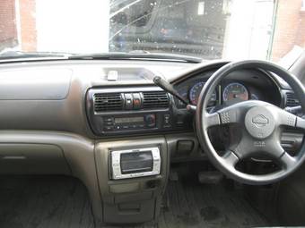 1999 Nissan R~nessa Pics