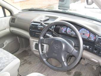 1999 Nissan R~nessa Photos