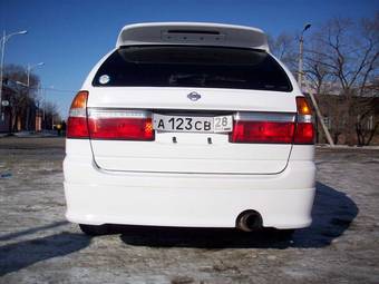 1999 Nissan R~nessa Wallpapers