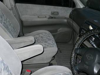 1999 Nissan R~nessa For Sale