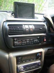 1999 Nissan R~nessa Photos