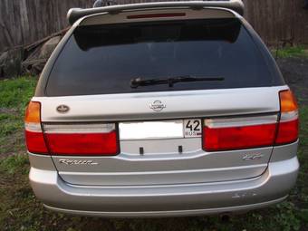 1999 Nissan R~nessa Pictures