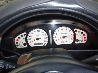 1999 Nissan R~nessa Images