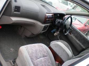 1999 Nissan R~nessa For Sale
