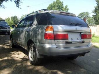 1999 Nissan R~nessa For Sale