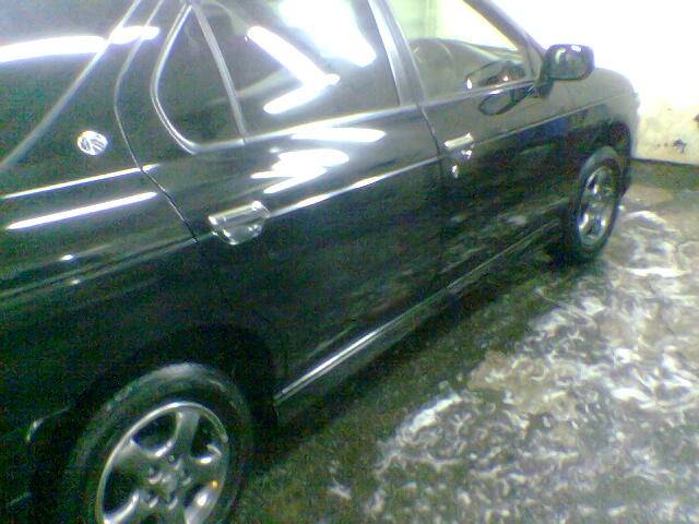 2000 Nissan R~nessa