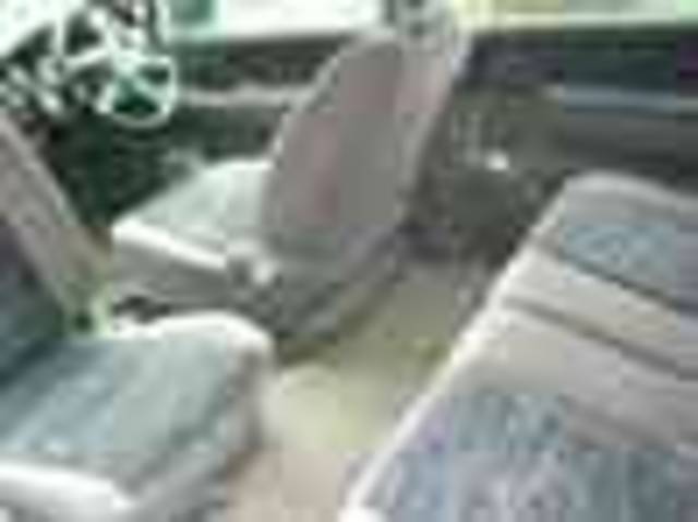 2000 Nissan R~nessa