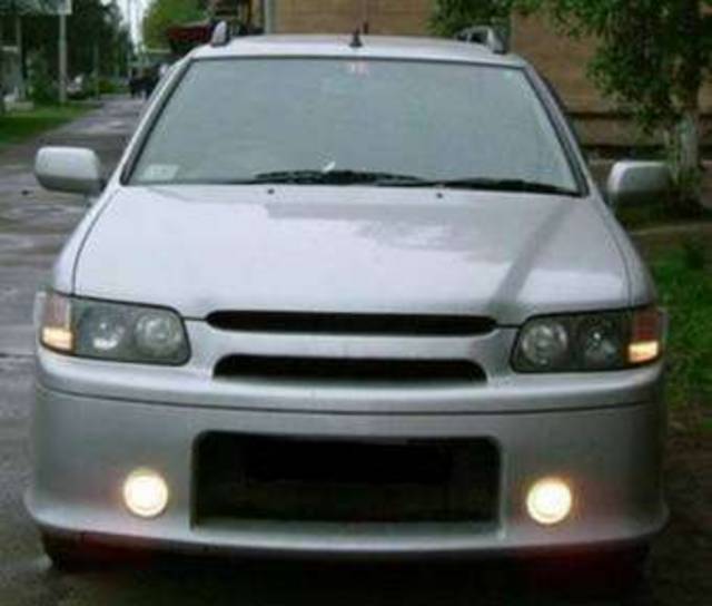 2000 Nissan R~nessa