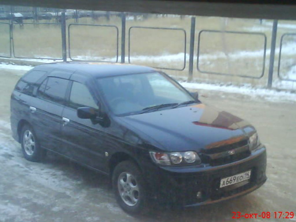 2000 Nissan R~nessa