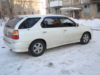 2000 Nissan R~nessa For Sale
