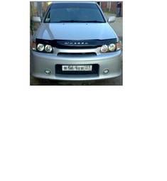 2000 Nissan R~nessa Photos