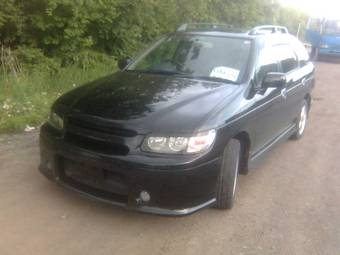 2000 Nissan R~nessa Photos
