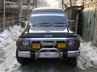 1990 Nissan Safari