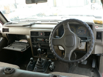 1990 Safari