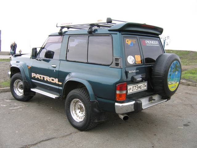 1990 Nissan Safari