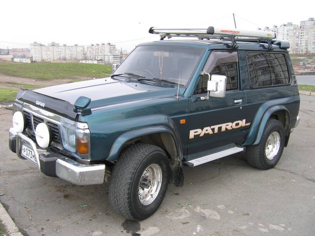 1990 Nissan Safari