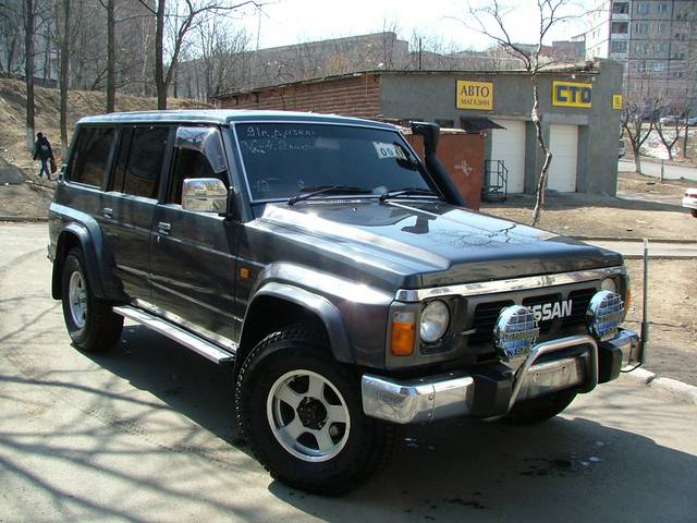 1991 Nissan Safari