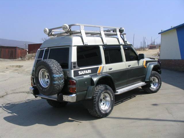 1991 Nissan Safari