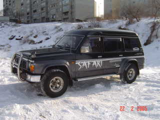 1992 Nissan Safari