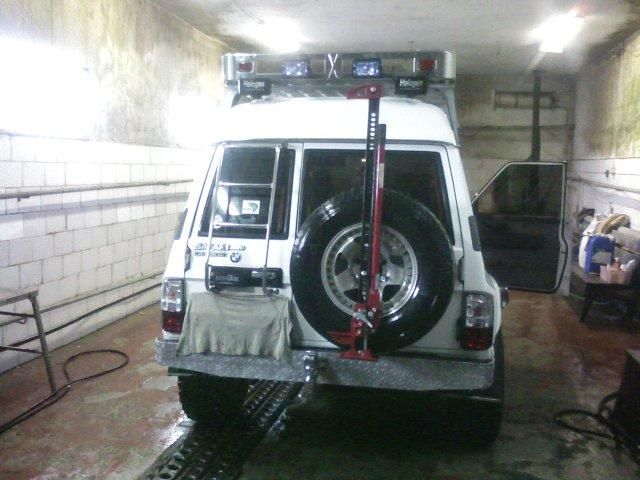 1992 Nissan Safari