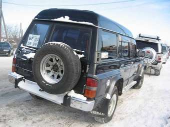 Nissan Safari