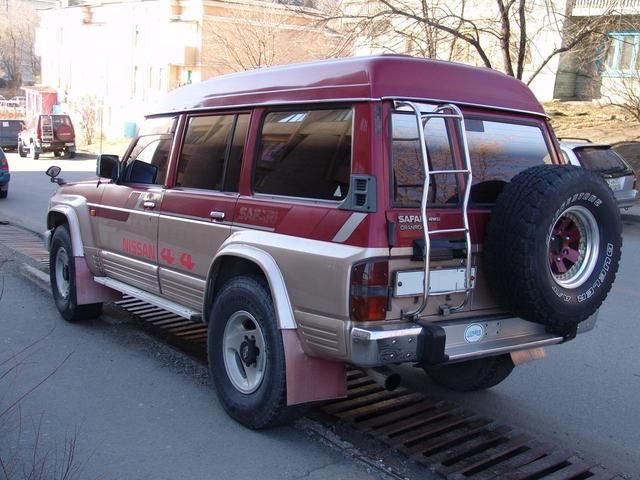 1992 Nissan Safari