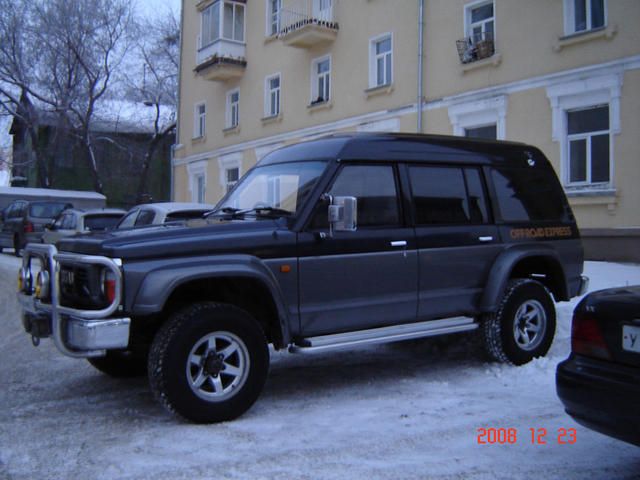 1992 Nissan Safari