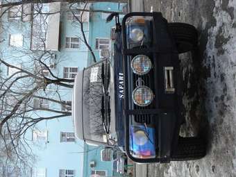 Nissan Safari