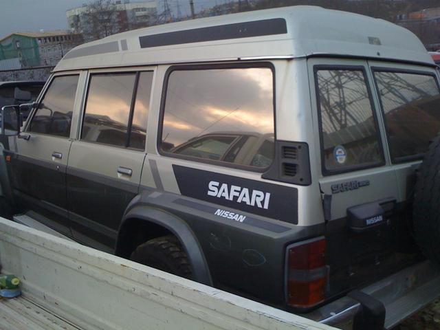 1992 Nissan Safari