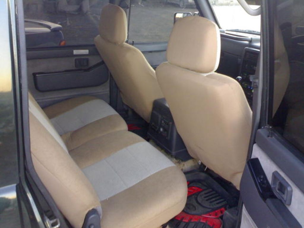 1993 Nissan Safari