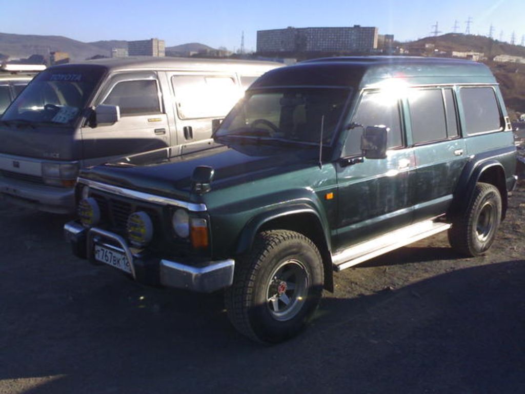 1993 Nissan Safari