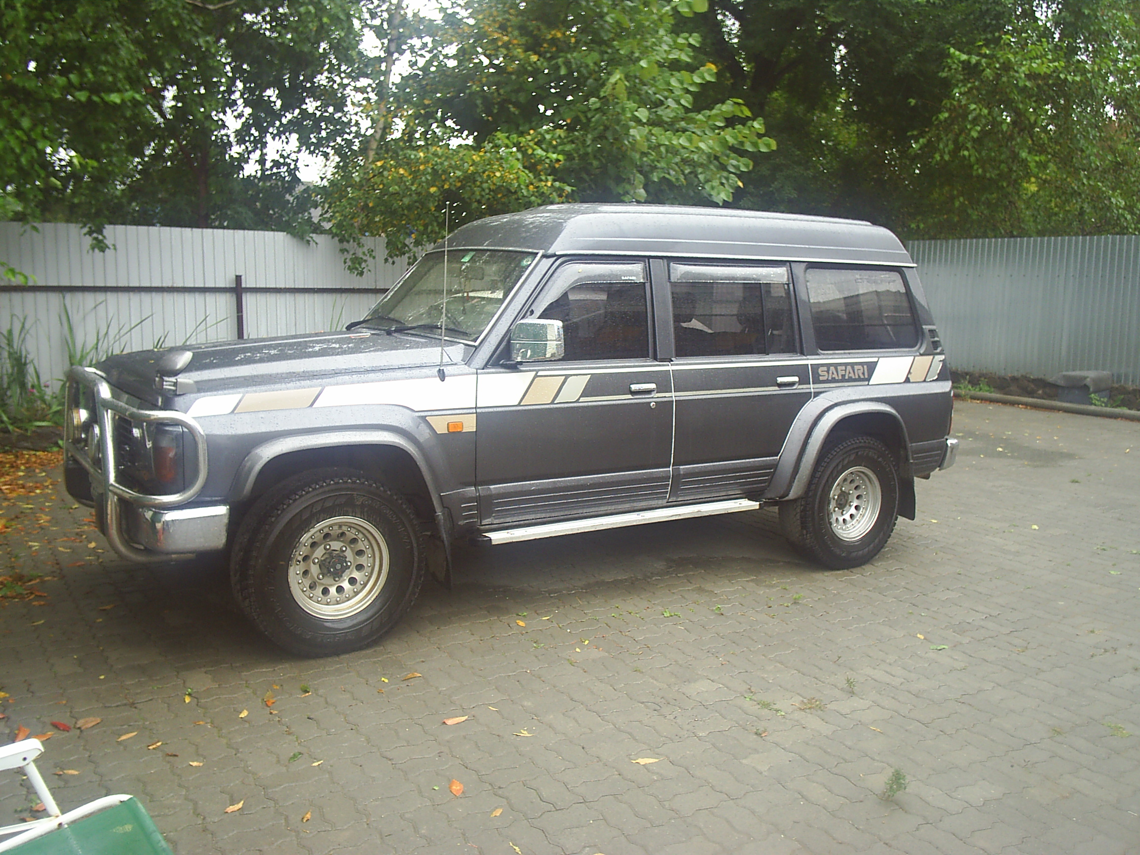 1994 Nissan Safari
