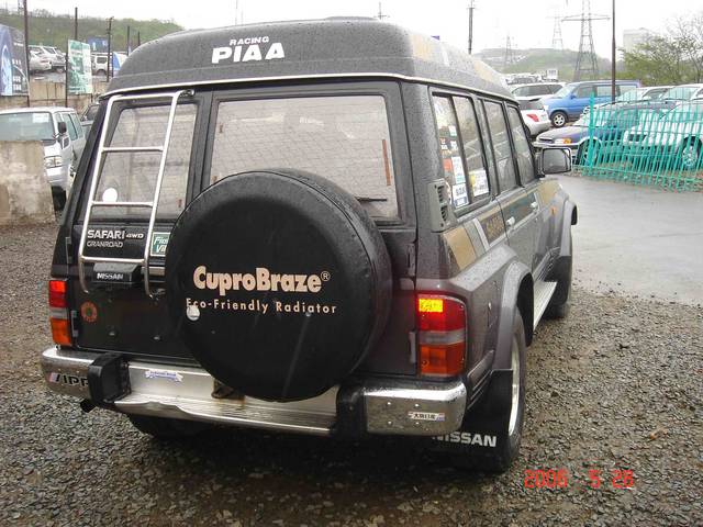 1994 Nissan Safari