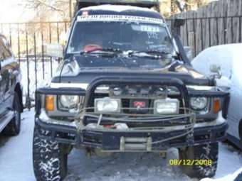 1994 Nissan Safari