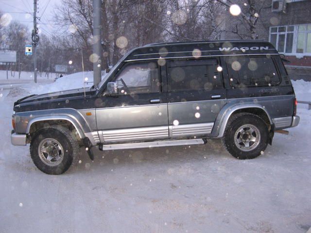1994 Nissan Safari