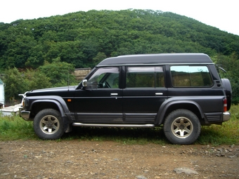 1995 Nissan Safari