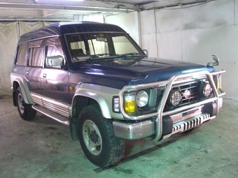 1995 Nissan Safari