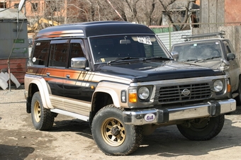 1995 Nissan Safari