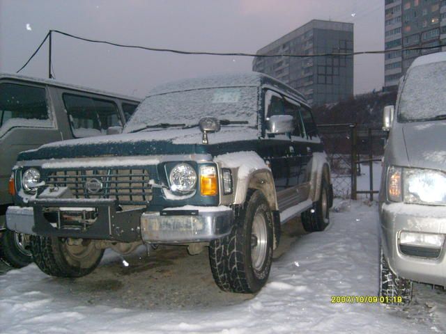 1995 Nissan Safari