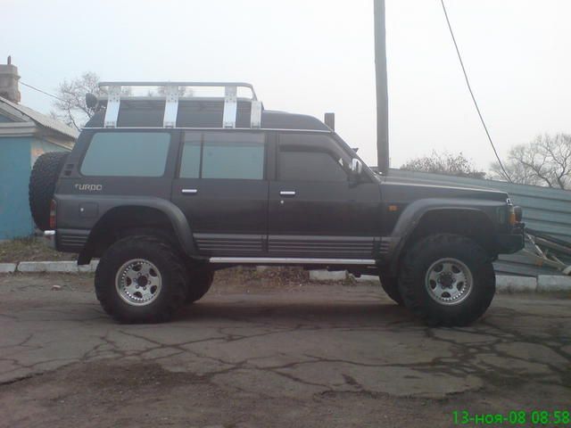 1995 Nissan Safari