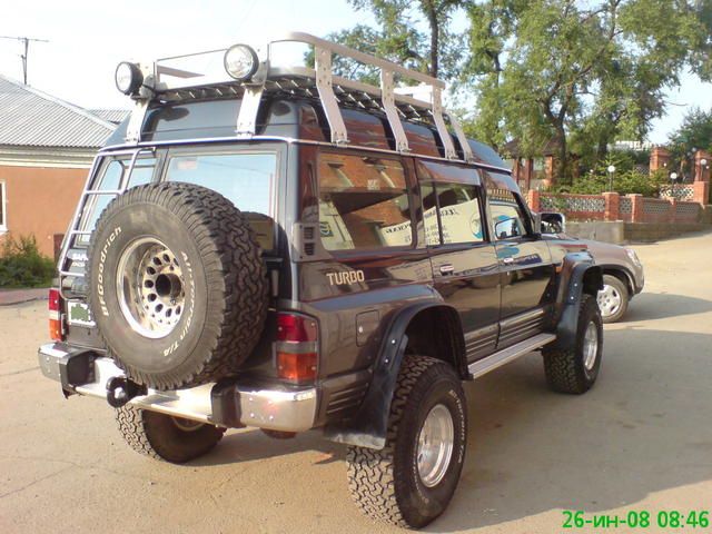 1995 Nissan Safari