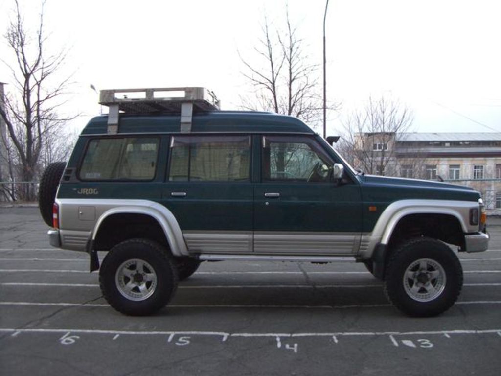 1995 Nissan Safari