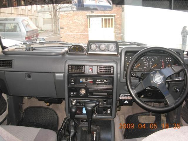 1995 Nissan Safari