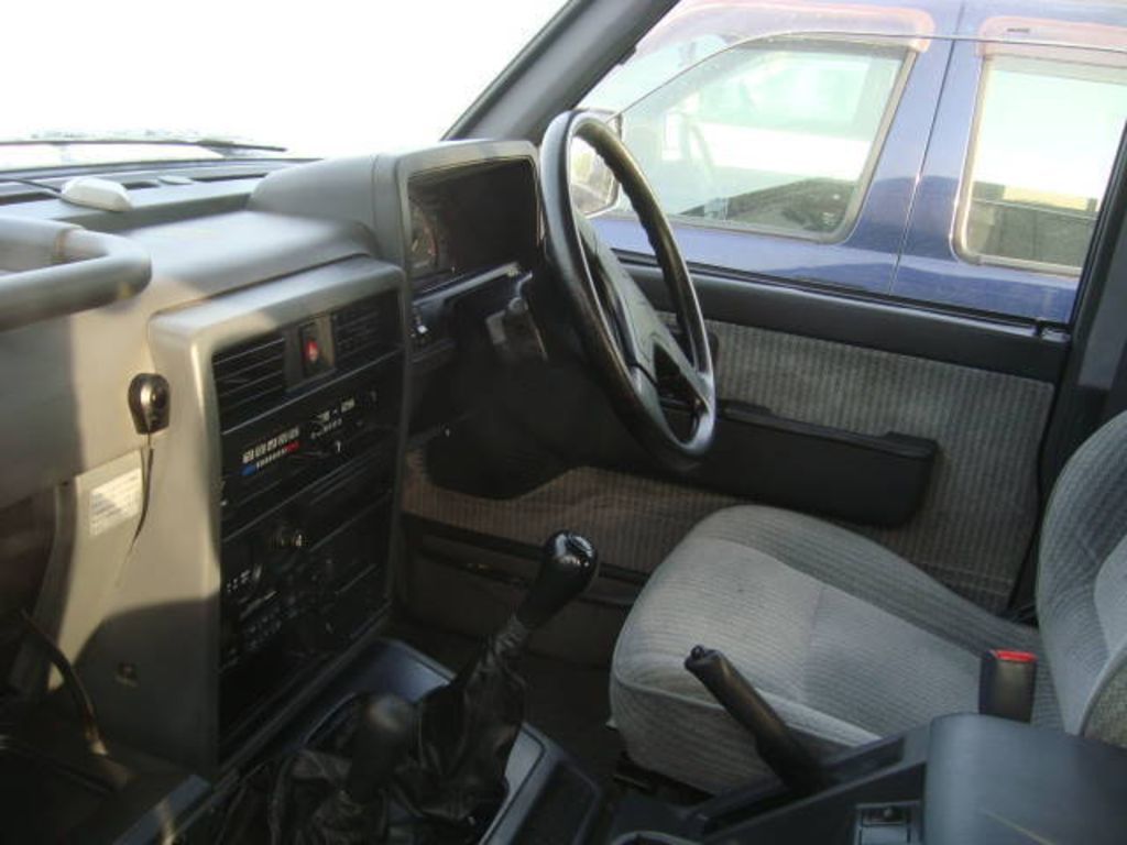 1995 Nissan Safari