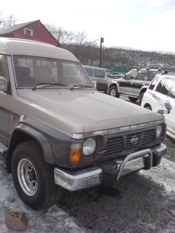 1995 Nissan Safari
