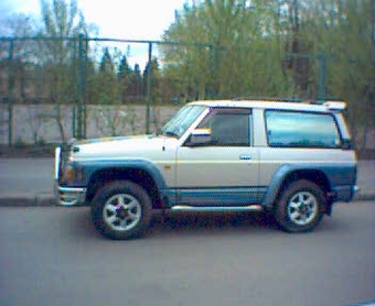 1996 Nissan Safari