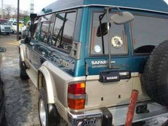 Nissan Safari